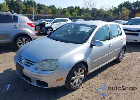 2006 Volkswagen Rabbit z USA, uszkodzony, nr VIN WVWDS71K56W153029